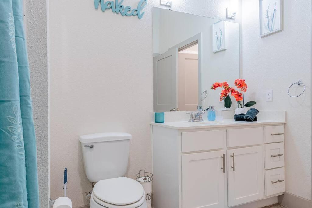 Beautiful Riverwalk Apt With Full Amenities, King Bed & Free Parking San Antonio Extérieur photo