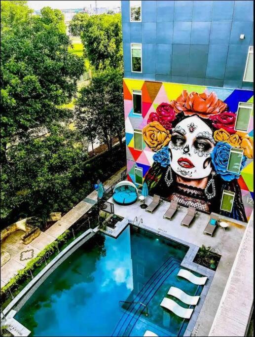 Beautiful Riverwalk Apt With Full Amenities, King Bed & Free Parking San Antonio Extérieur photo